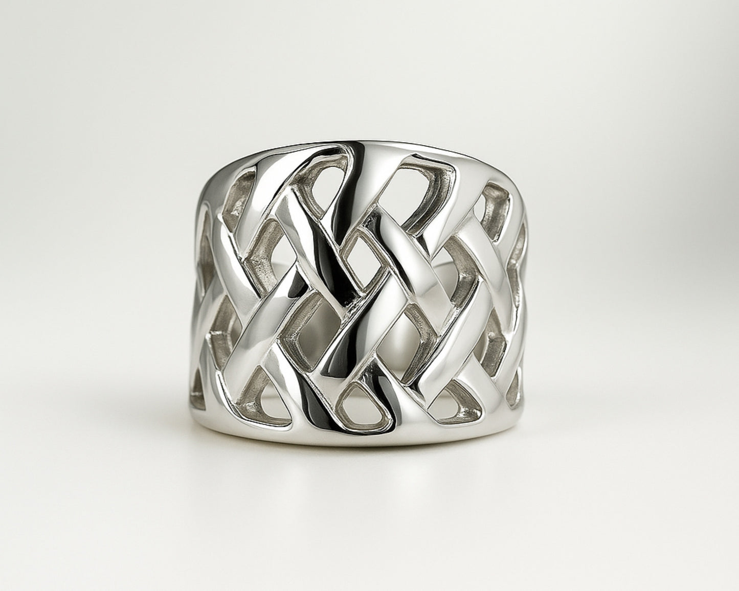 Anillo Teodora