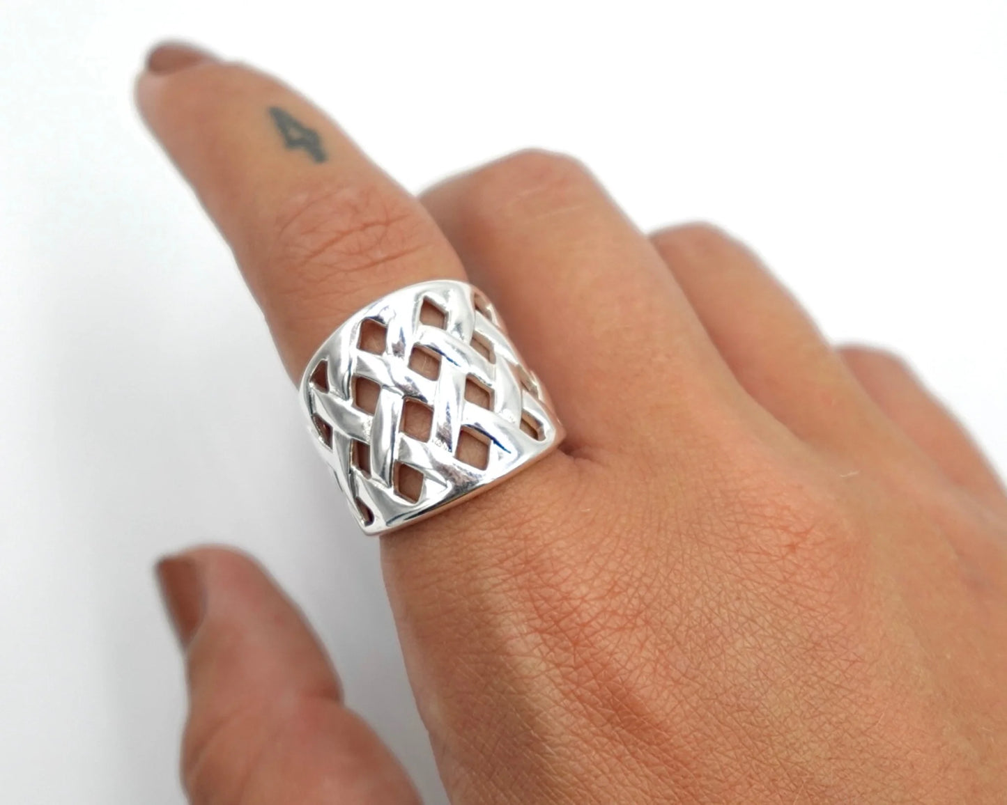Anillo Teodora